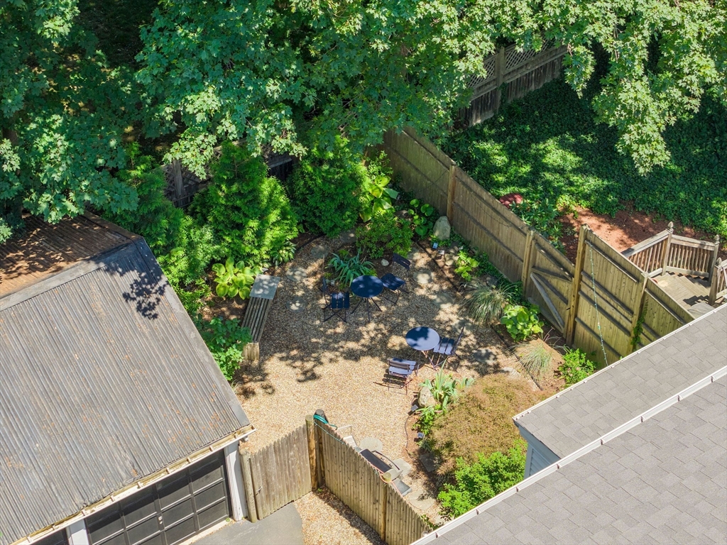 12 Appleby Road, Unit 2L Wellesley, MA 02482 - Photo 21 of 23