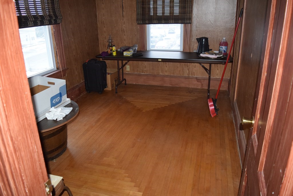 606 Prospect Street Fall River, MA 02720 - Photo 11 of 22 Gallery Image 11