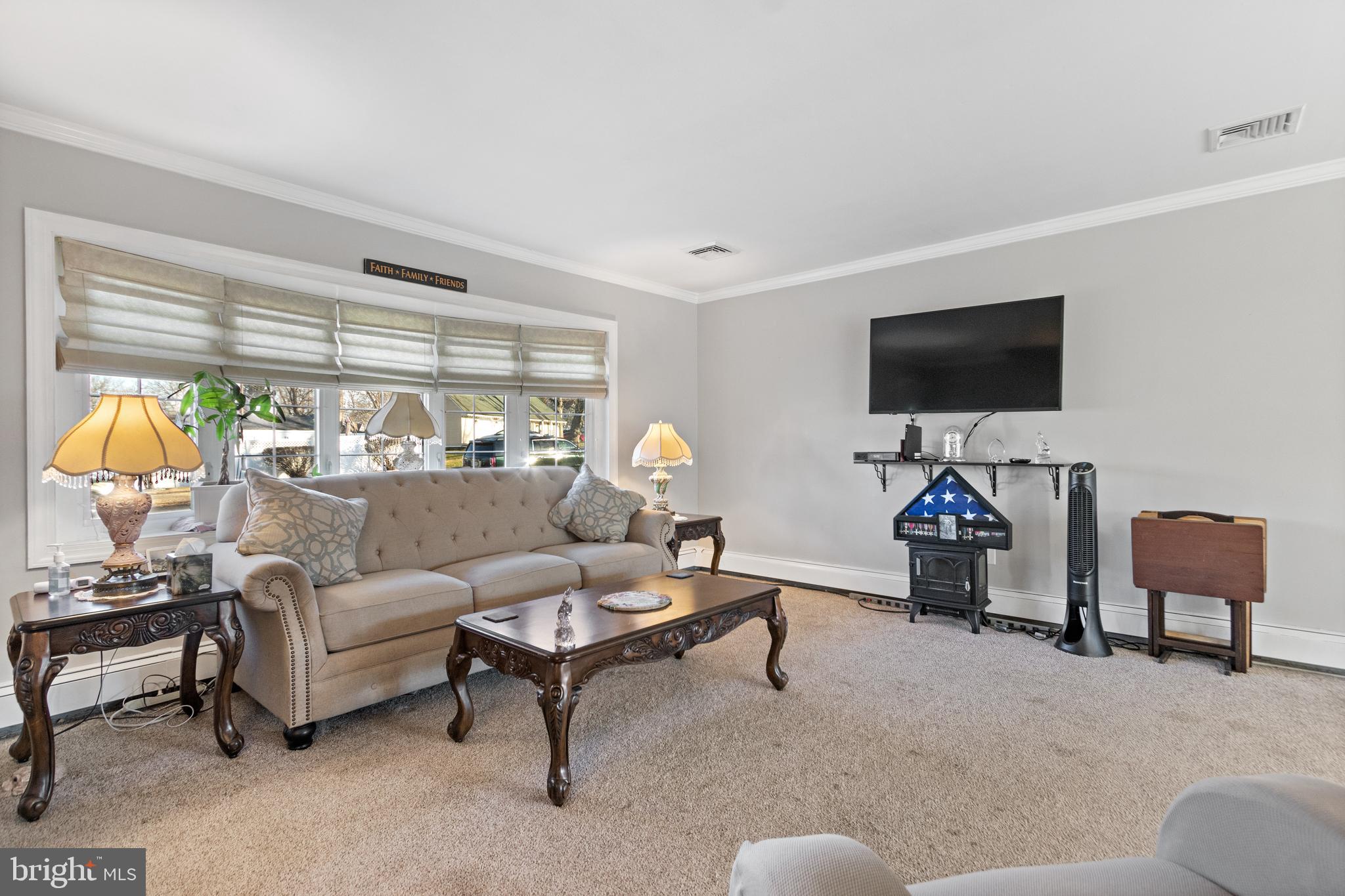 2 Quest Road Levittown, PA 19057 - Photo 4 of 19 Gallery Image 4