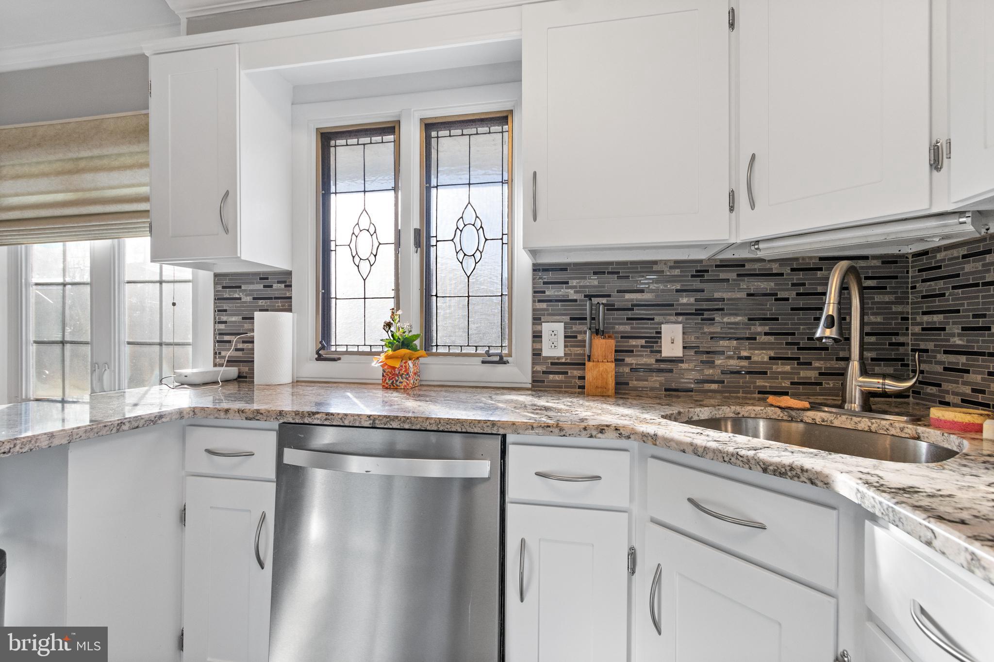 2 Quest Road Levittown, PA 19057 - Photo 7 of 19 itchen 12