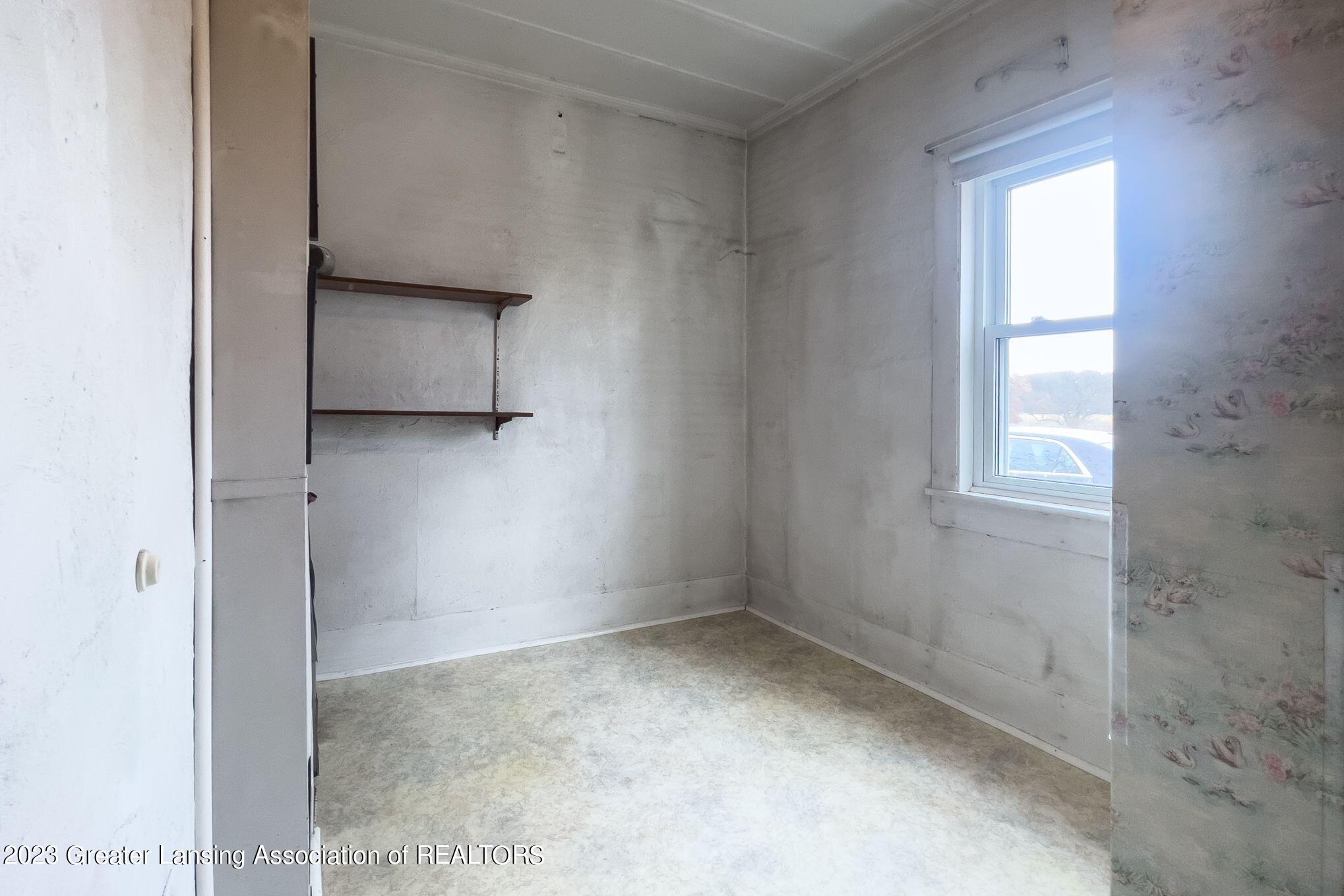 1605 Curtis Road Dansville, MI 48819 - Photo 10 of 27 laundry