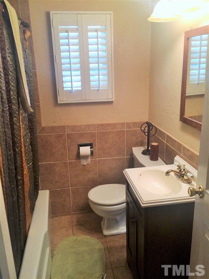 6641 Christian Light Road Fuquay-Varina, NC 27526 - Photo 8 of 23 Gallery Image 8