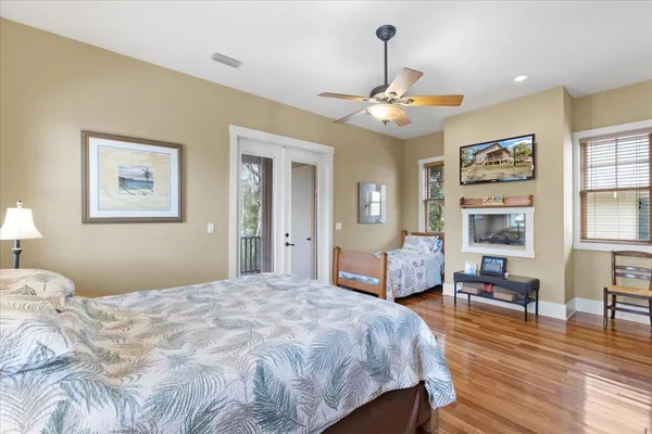 $489,000 | 305 Northeast Winslow Street, Steinhatchee, FL 32359