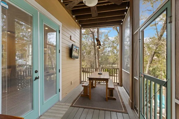 $489,000 | 305 Northeast Winslow Street, Steinhatchee, FL 32359