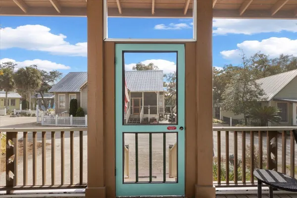 $489,000 | 305 Northeast Winslow Street, Steinhatchee, FL 32359