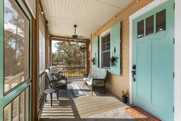 $489,000 | 305 Northeast Winslow Street, Steinhatchee, FL 32359