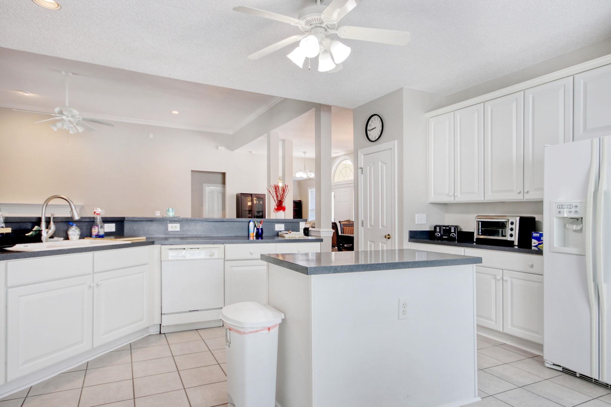 6705 Oakmere Court Murrells Inlet, SC 29576 - Photo 33 of 40