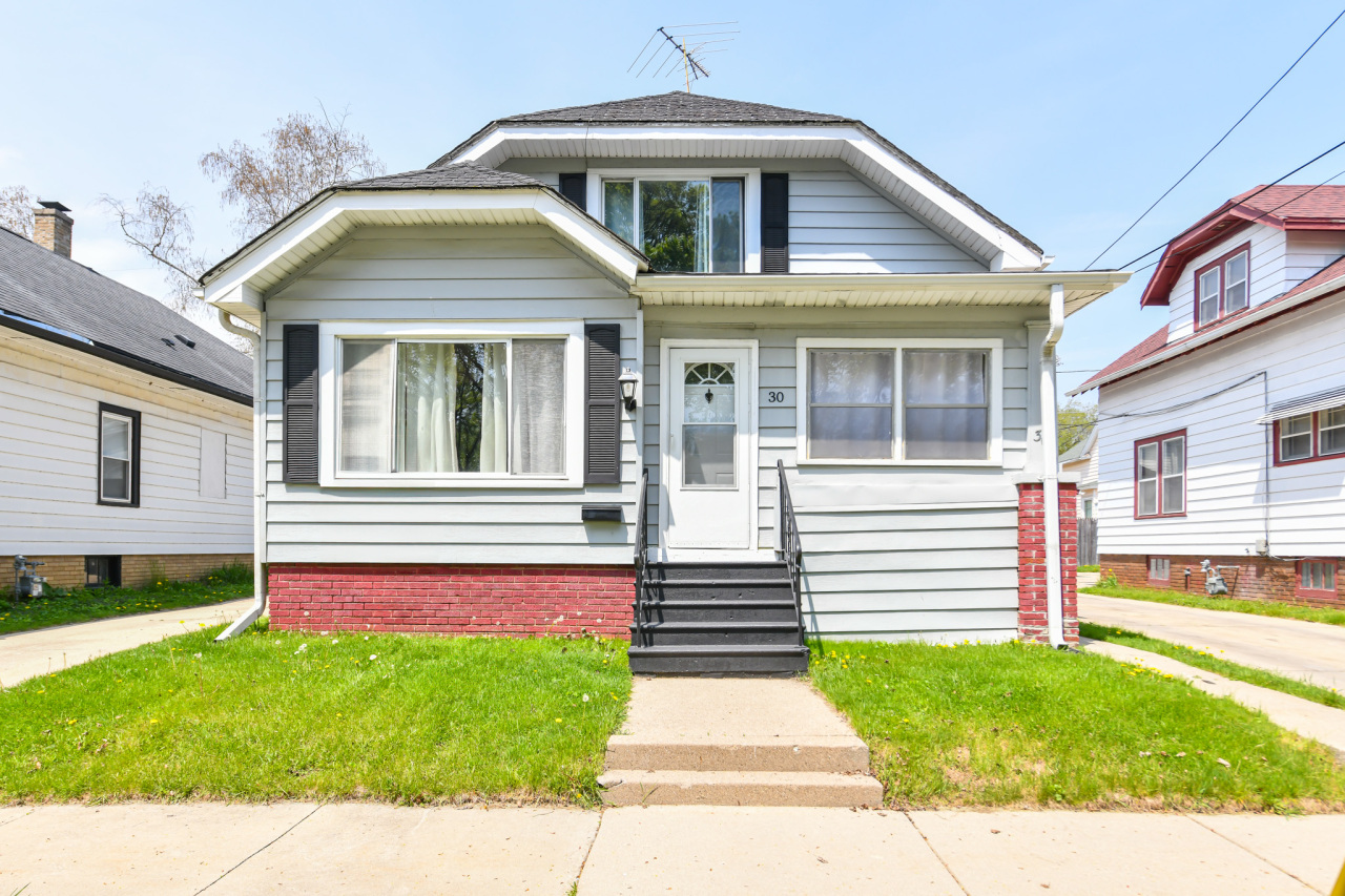 30 McKinley Avenue Racine, WI 53404 - Photo 1 of 1 Photo 1