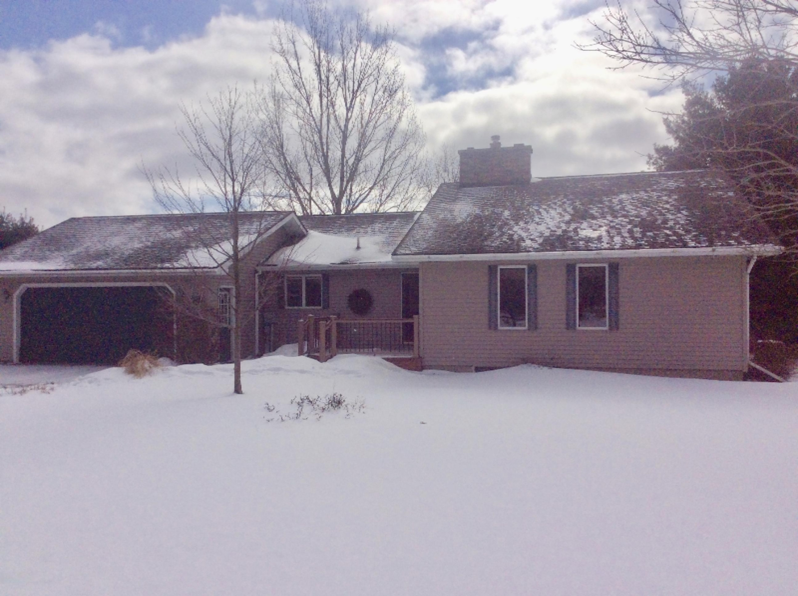2332 Wildwood Road Manistee, MI 49660 - Photo 1 of 48 Front of Home