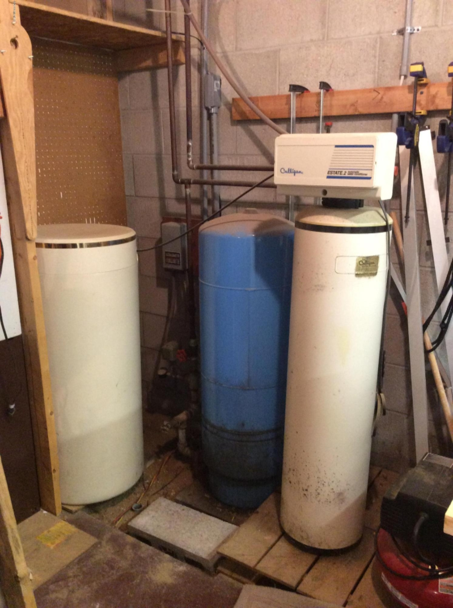 2332 Wildwood Road Manistee, MI 49660 - Photo 41 of 48 water Softener