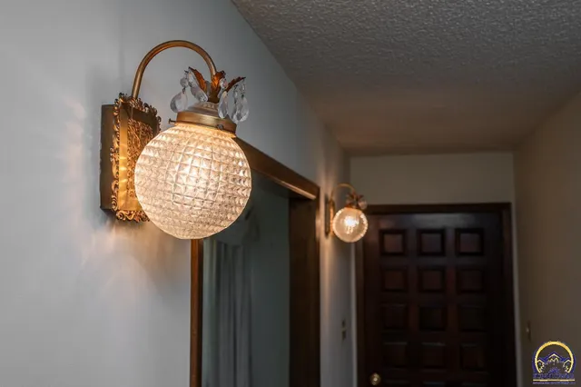 $499,000 | 6444 Southeast Paulen Road, Berryton, KS 66409