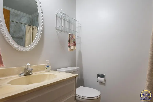 $499,000 | 6444 Southeast Paulen Road, Berryton, KS 66409