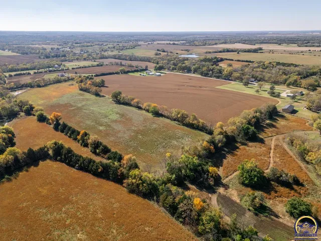 $499,000 | 6444 Southeast Paulen Road, Berryton, KS 66409