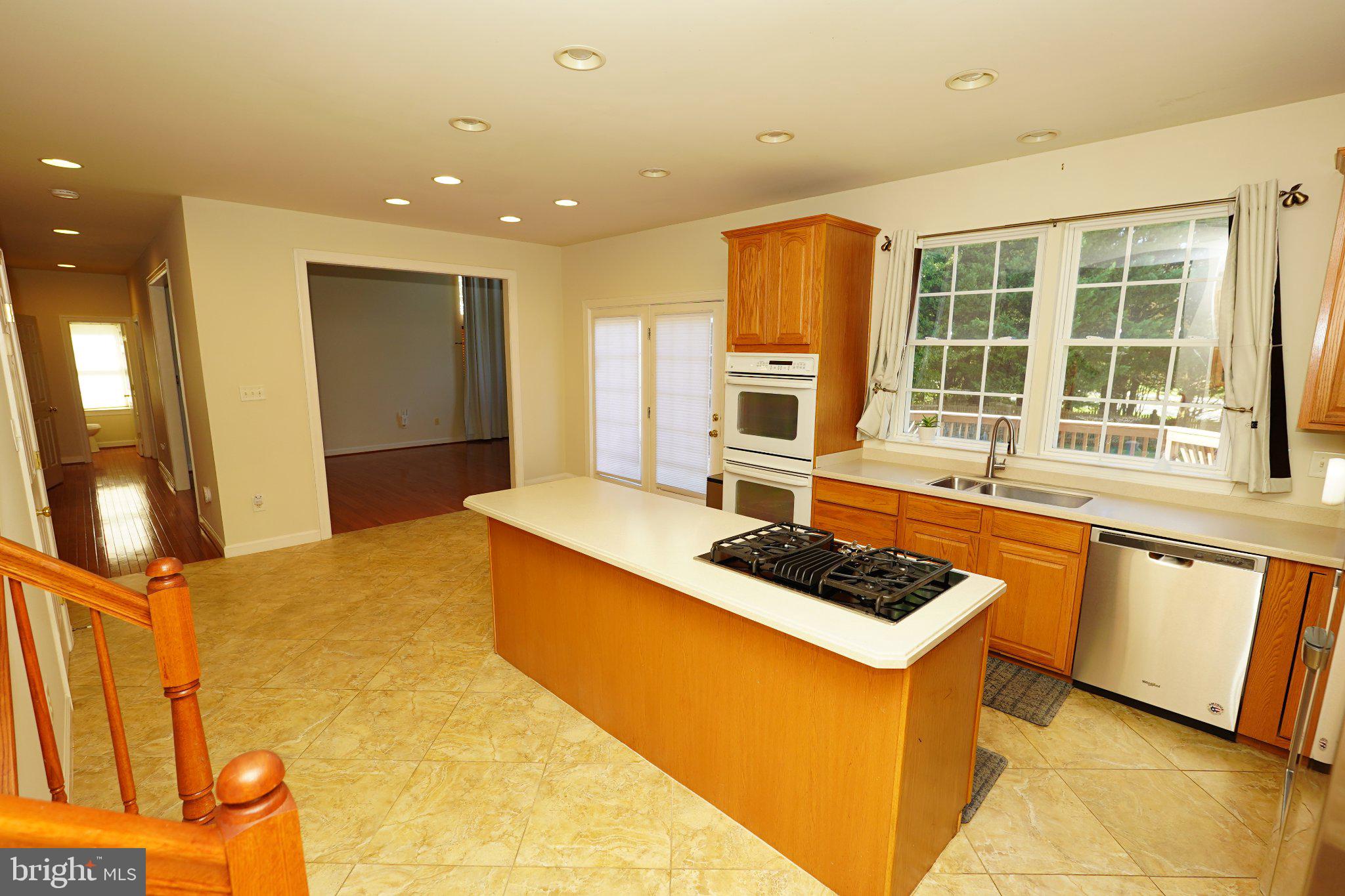 14030 Bromfield Road Germantown, MD 20874 - Photo 12 of 27 Gallery Image 12