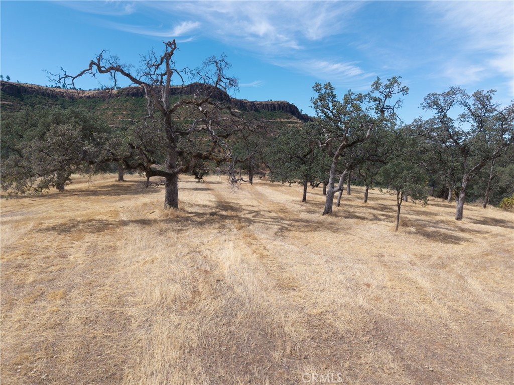 1985 Flatiron Road Chico, CA 95928 - Photo 22 of 67