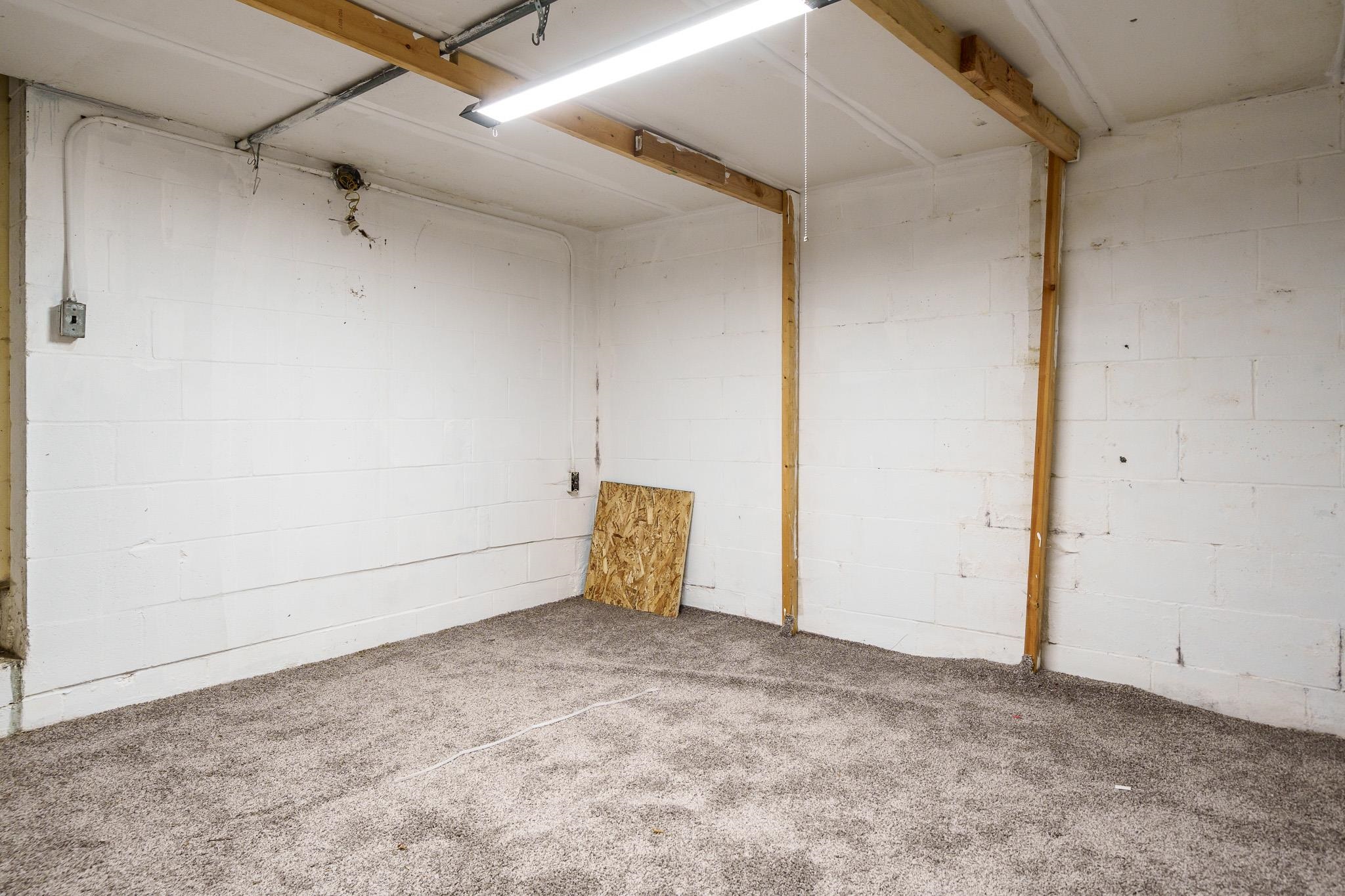 1123 Portland Avenue Beloit, WI 53511 - Photo 18 of 20