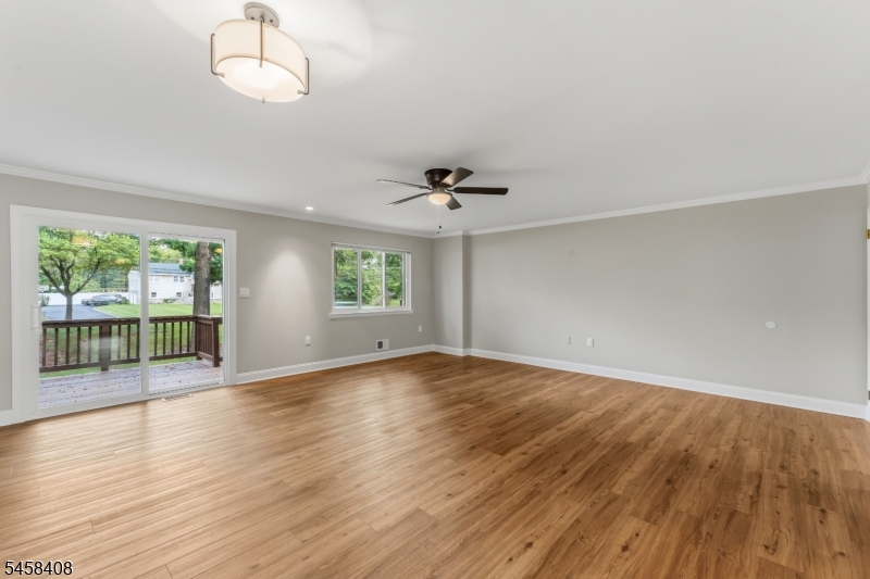 850 Robin Road Hillsborough, NJ 08844 - Photo 5 of 36 Gallery Image 5