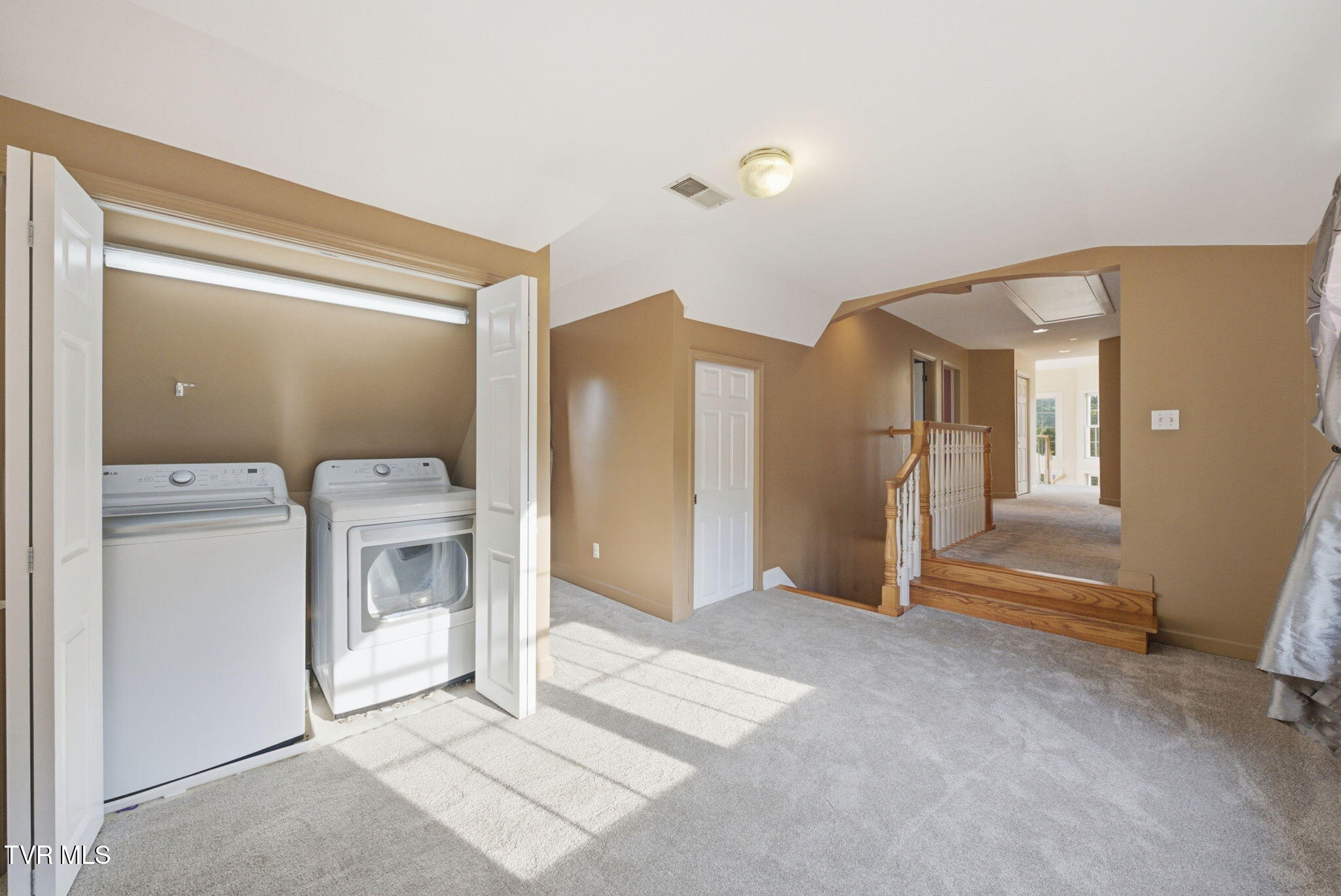 4017 Glen Alpine Road Kingsport, TN 37660 - Photo 36 of 77 61-web-or-mls-061_DSC09034