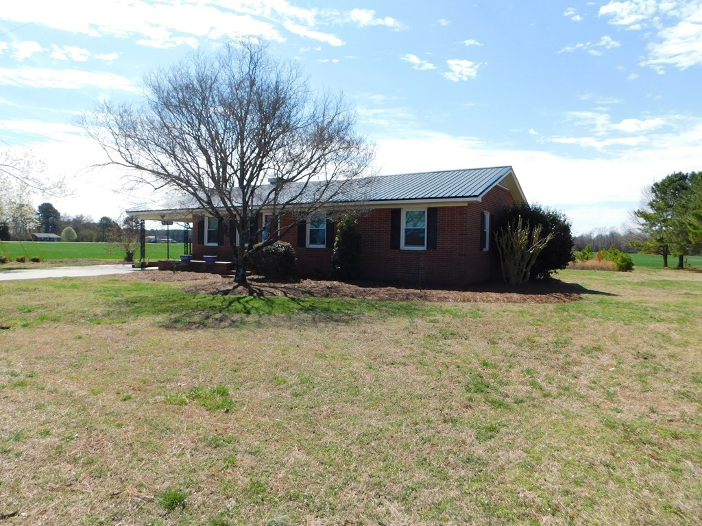 153 Joe Morris Road Kenly, NC 27542 - Photo 2 of 31 Front Yard View