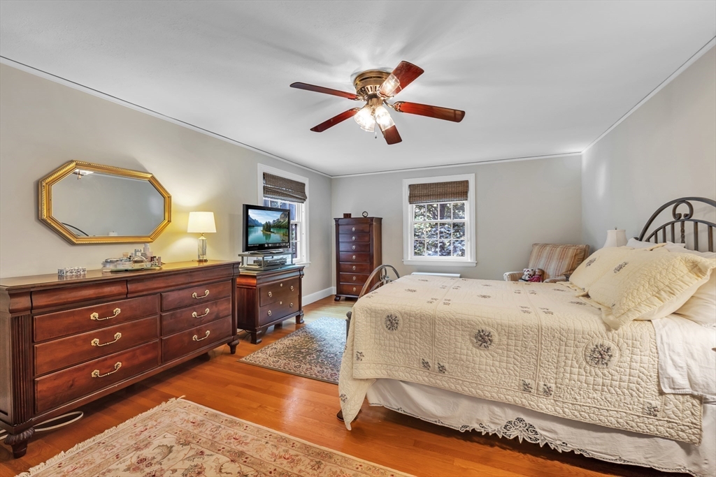 8 Old Colony Road Worcester, MA 01609 - Photo 30 of 42 Gallery Image 30