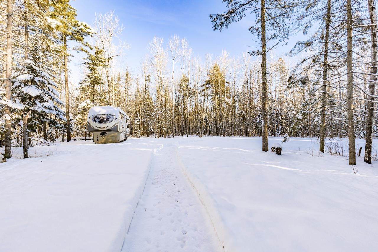 1437 Severson Road Foxboro, WI 54836 - Photo 16 of 48