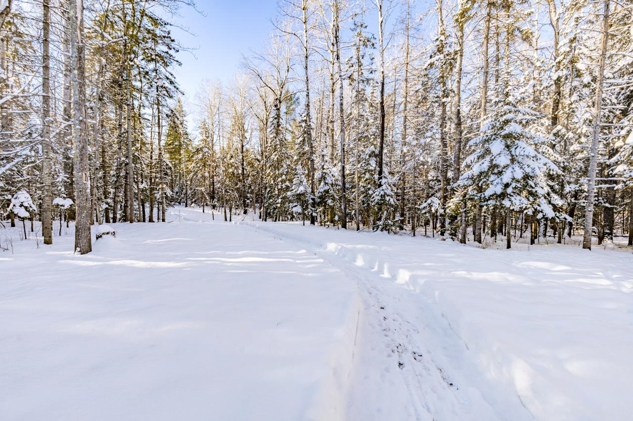 1437 Severson Road Foxboro, WI 54836 - Photo 21 of 48