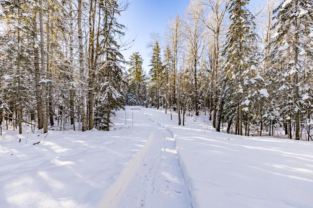 1437 Severson Road Foxboro, WI 54836 - Photo 22 of 48