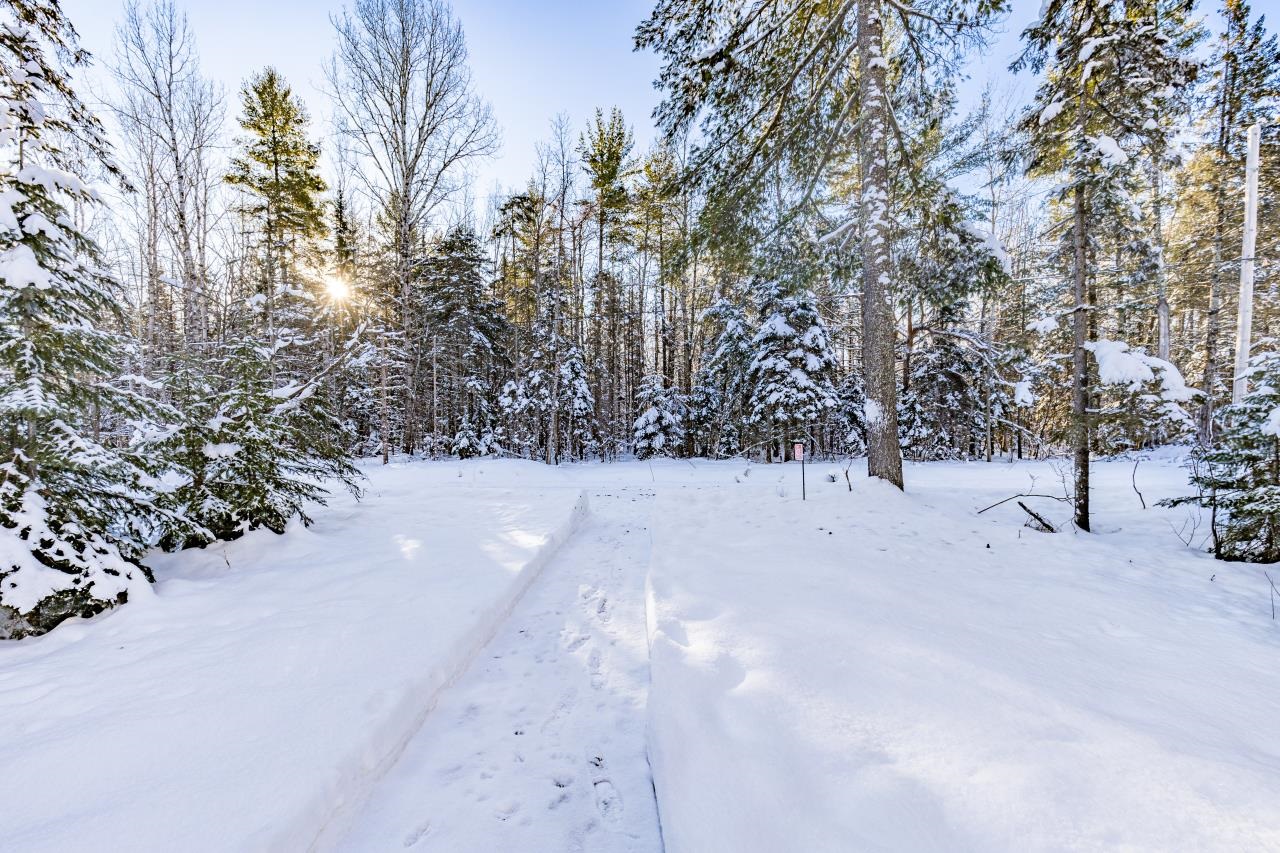 1437 Severson Road Foxboro, WI 54836 - Photo 25 of 48