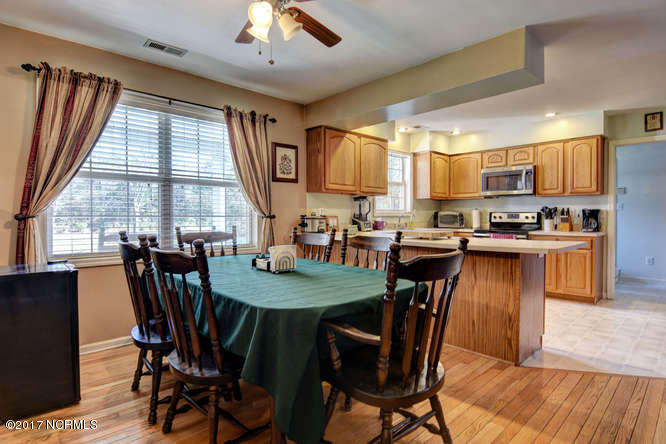 300 Goose Creek Road Hubert, NC 28539 - Photo 7 of 27 300 Goose Creek 7