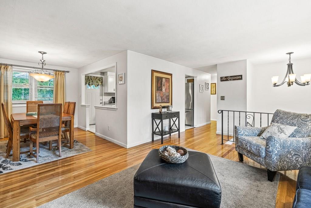5 Brookbridge Road Peabody, MA 01960 - Photo 6 of 42 Gallery Image 6