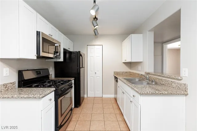 $239,000 | 2120 Ramrod Avenue, Unit 515, Henderson, NV 89014