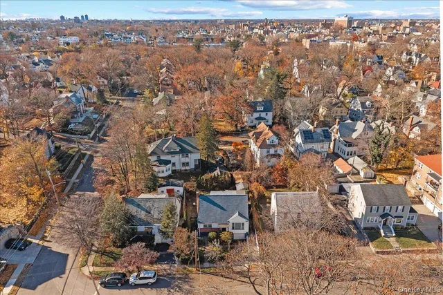 $725,000 | 362 Nuber Avenue, Mount Vernon, NY 10553