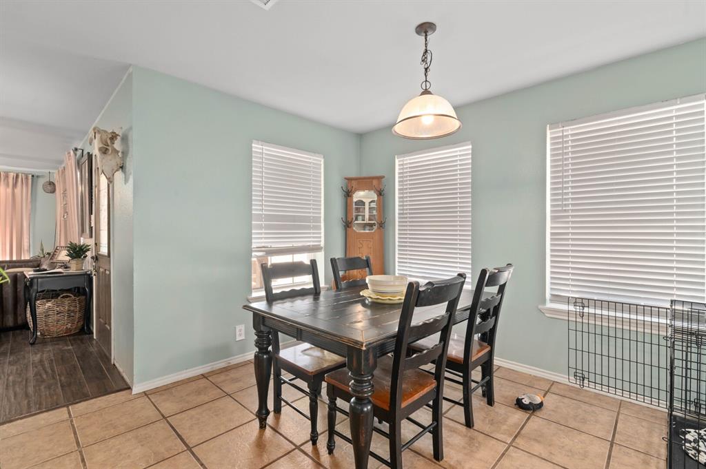 509 Brumley Road Krugerville, TX 76227 - Photo 8 of 28 Gallery Image 8