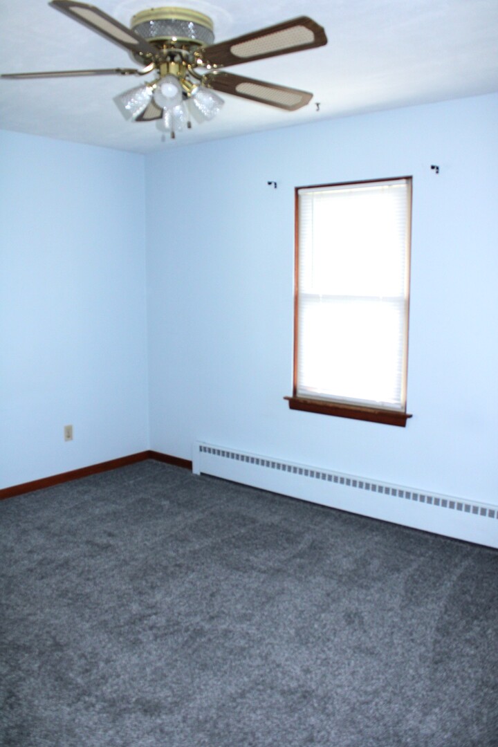 1717 West Acres Road Joliet, IL 60435 - Photo 11 of 17