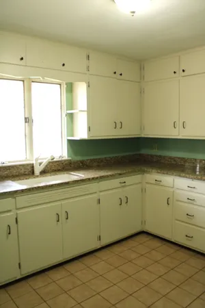 $300,000 | 1717 West Acres Road, Joliet, IL 60435