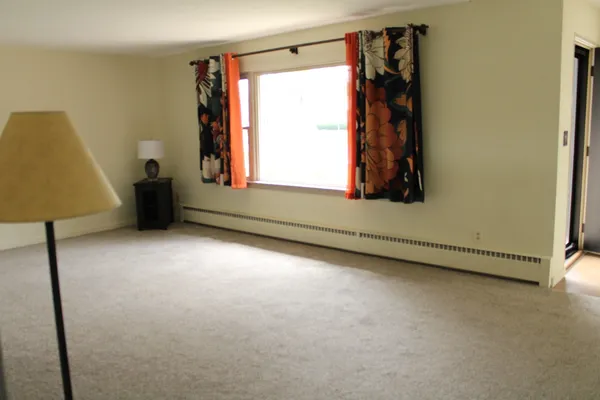 $300,000 | 1717 West Acres Road, Joliet, IL 60435