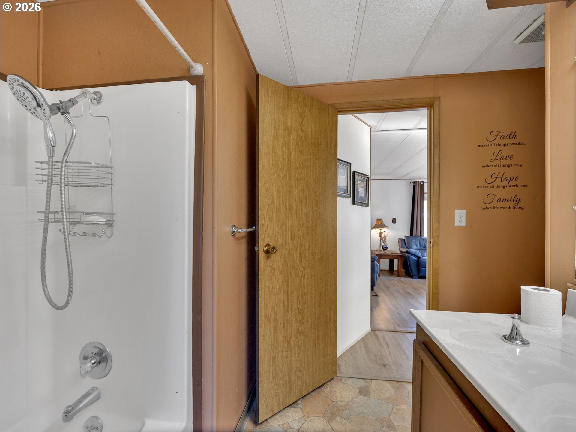 21100 Northeast Sandy Boulevard, Unit 62 Fairview, OR 97024 - Photo 14 of 48