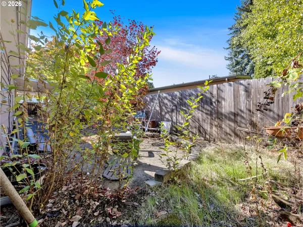 $89,500 | 21100 Northeast Sandy Boulevard, Unit 62, Fairview, OR 97024