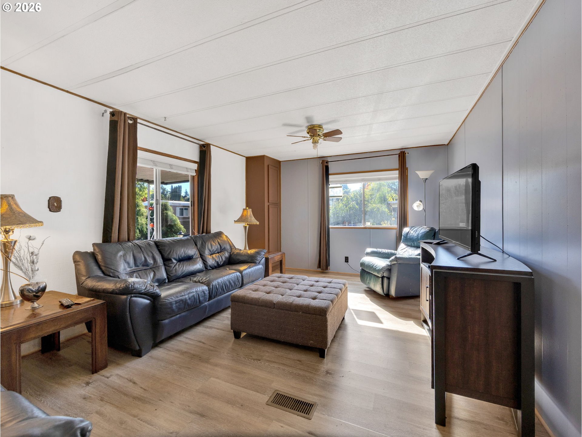 21100 Northeast Sandy Boulevard, Unit 62 Fairview, OR 97024 - Photo 5 of 48