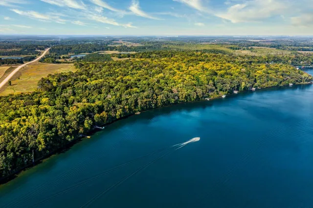 $589,900 | 3-4 407th Street North, Dent, MN 56528