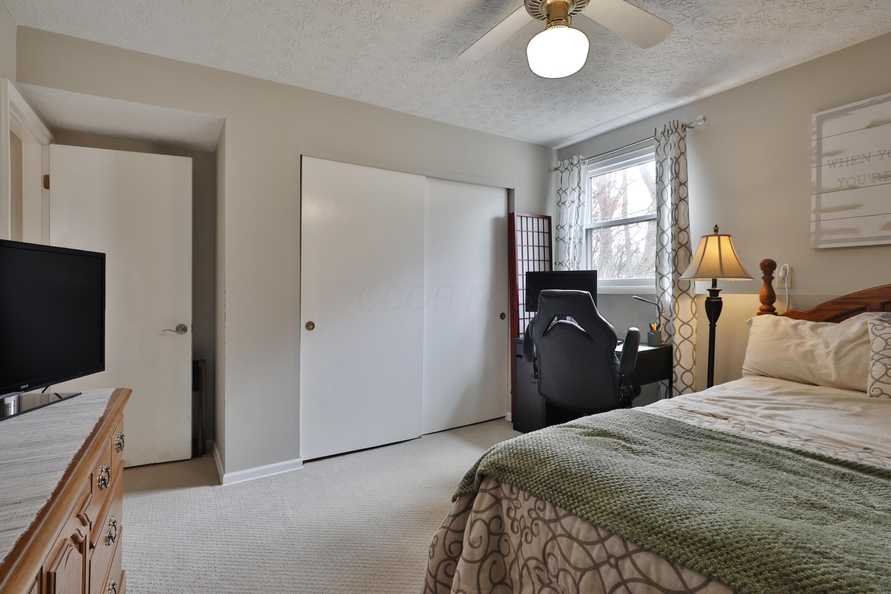7044 Linworth Road Columbus, OH 43235 - Photo 35 of 48 Bedroom four