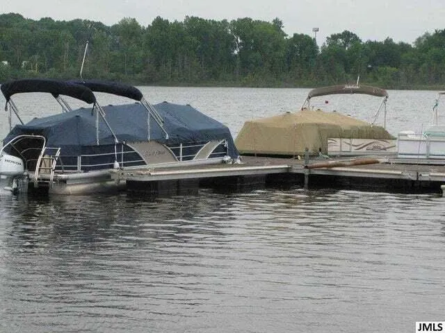 $44,900 | 41 Sanctuary Drive, Jackson, MI 49201