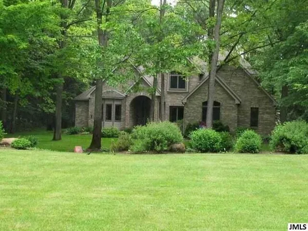 $44,900 | 41 Sanctuary Drive, Jackson, MI 49201