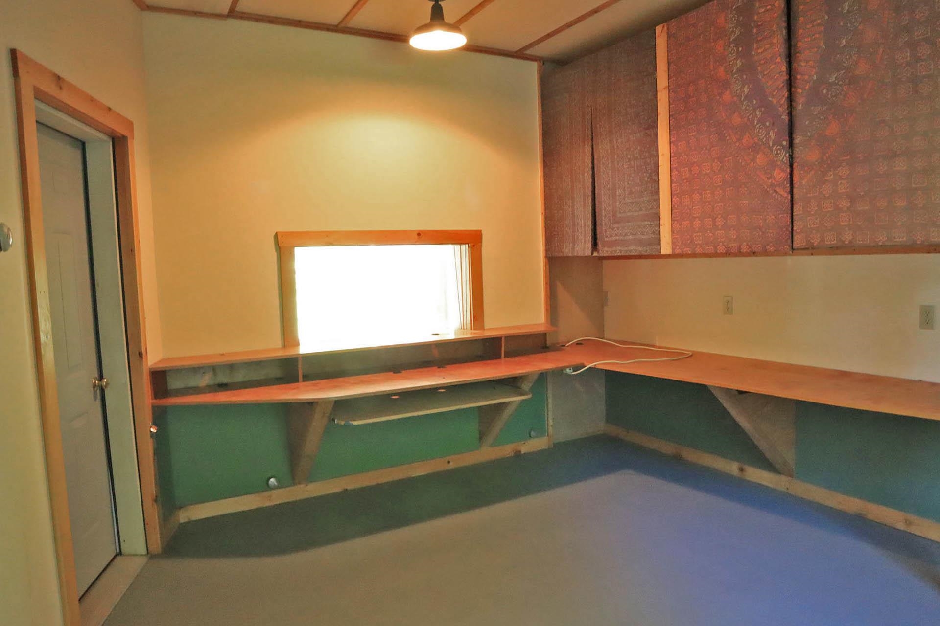 104 Wardon Road Putney, VT 05346 - Photo 29 of 38