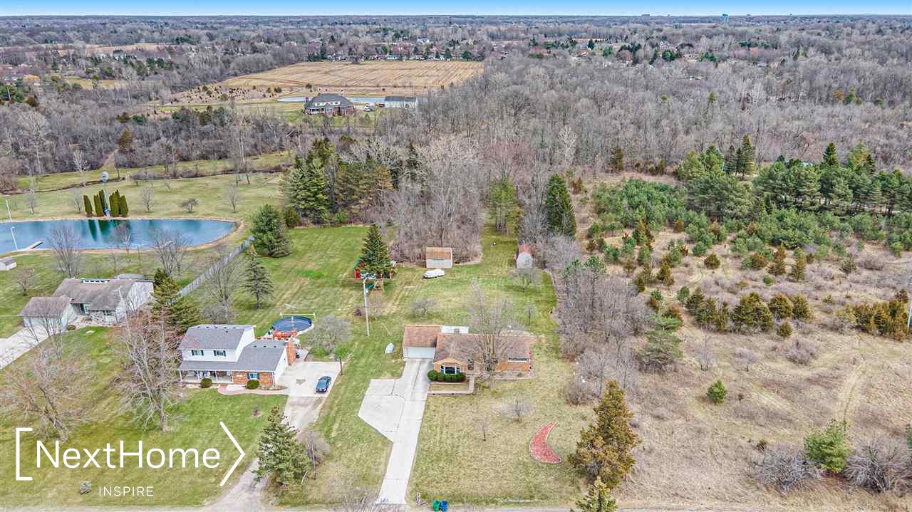 2402 North McKinley Road Flushing, MI 48433 - Photo 32 of 37