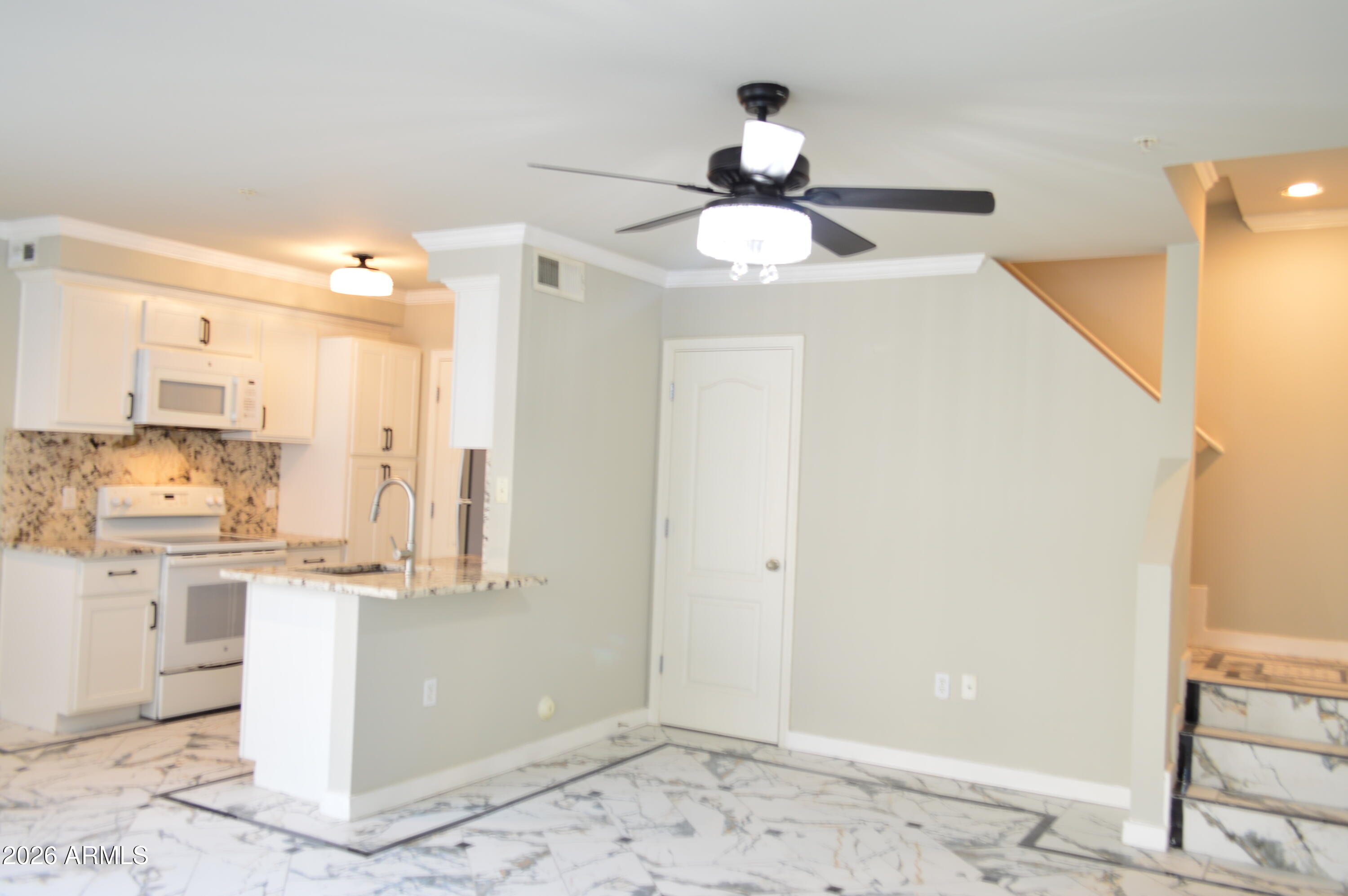 1701 East Colter Street, Unit 4 Phoenix, AZ 85016 - Photo 3 of 68 DSC_0001