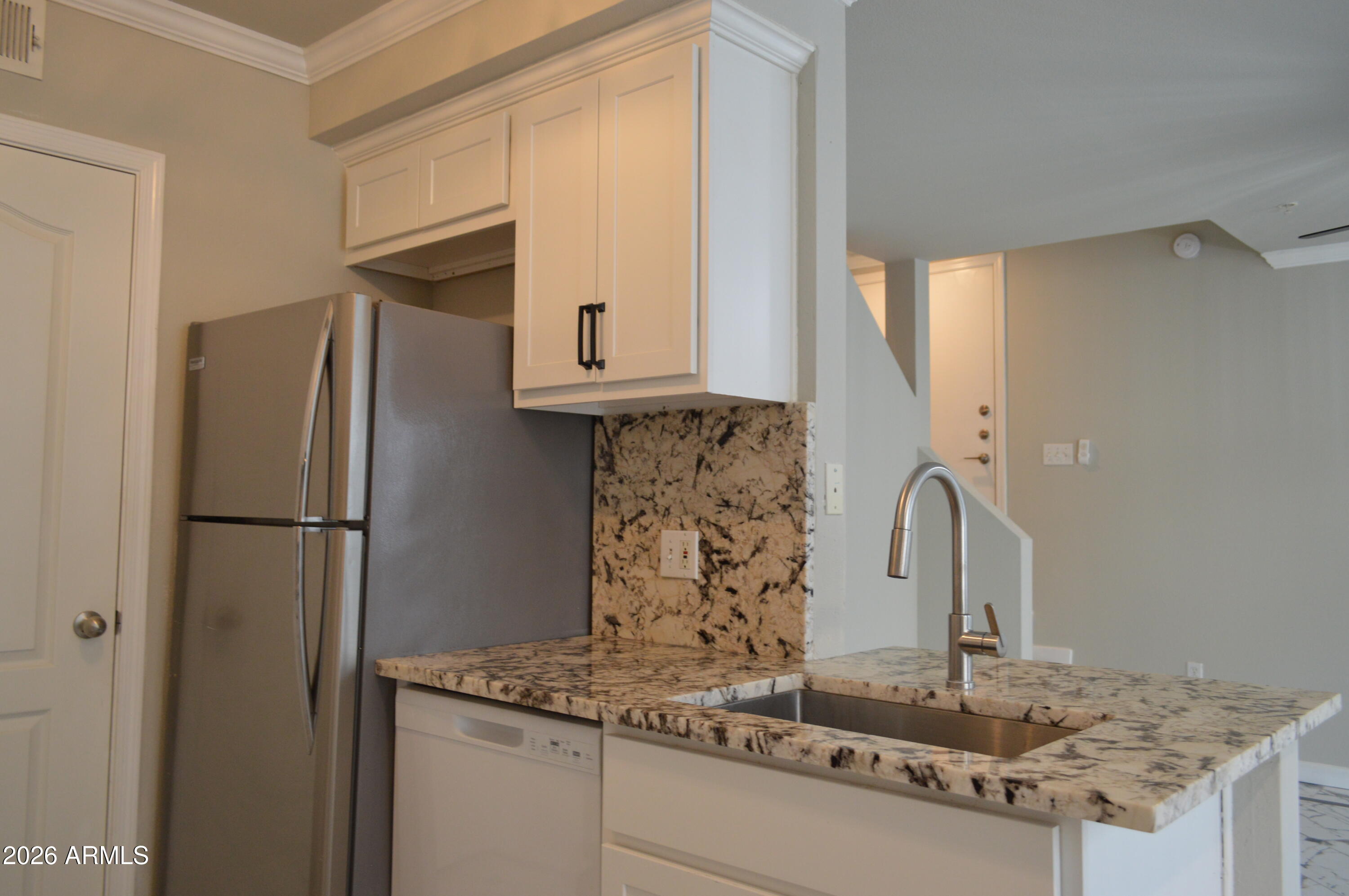 1701 East Colter Street, Unit 4 Phoenix, AZ 85016 - Photo 8 of 68 DSC_0010