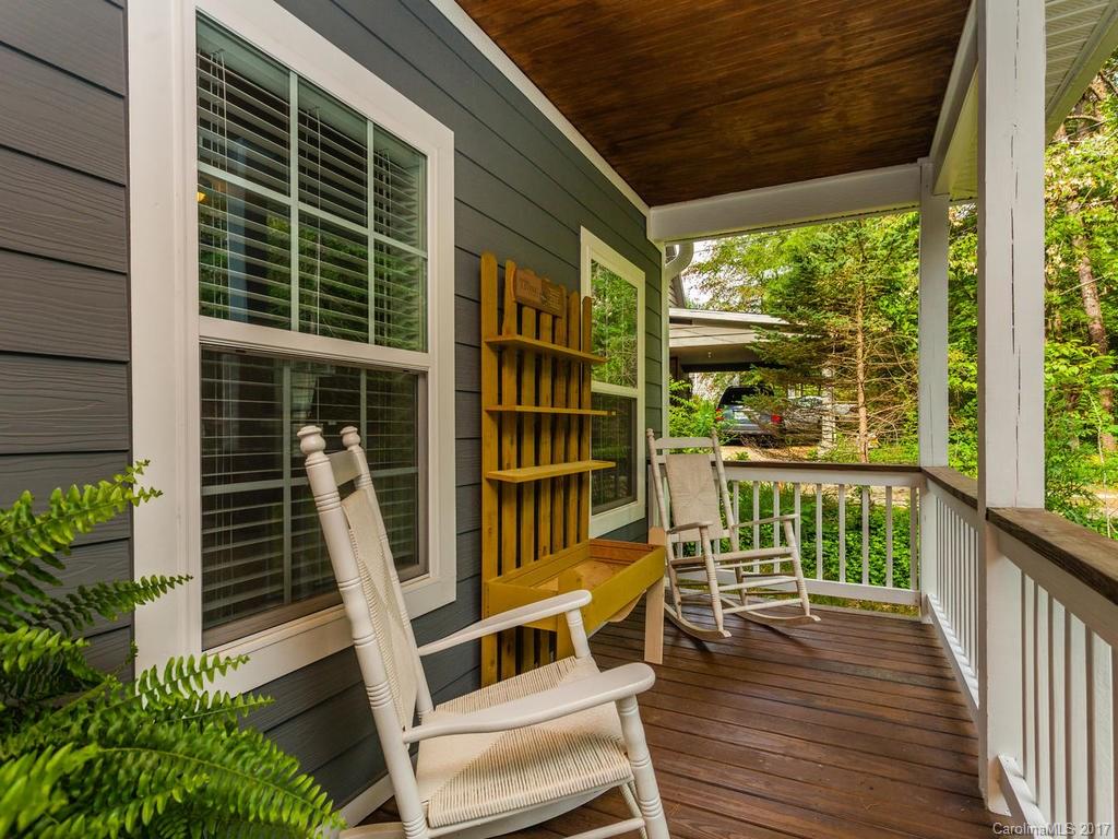9 Maple Road Arden, NC 28704 - Photo 3 of 24 Gallery Image 3
