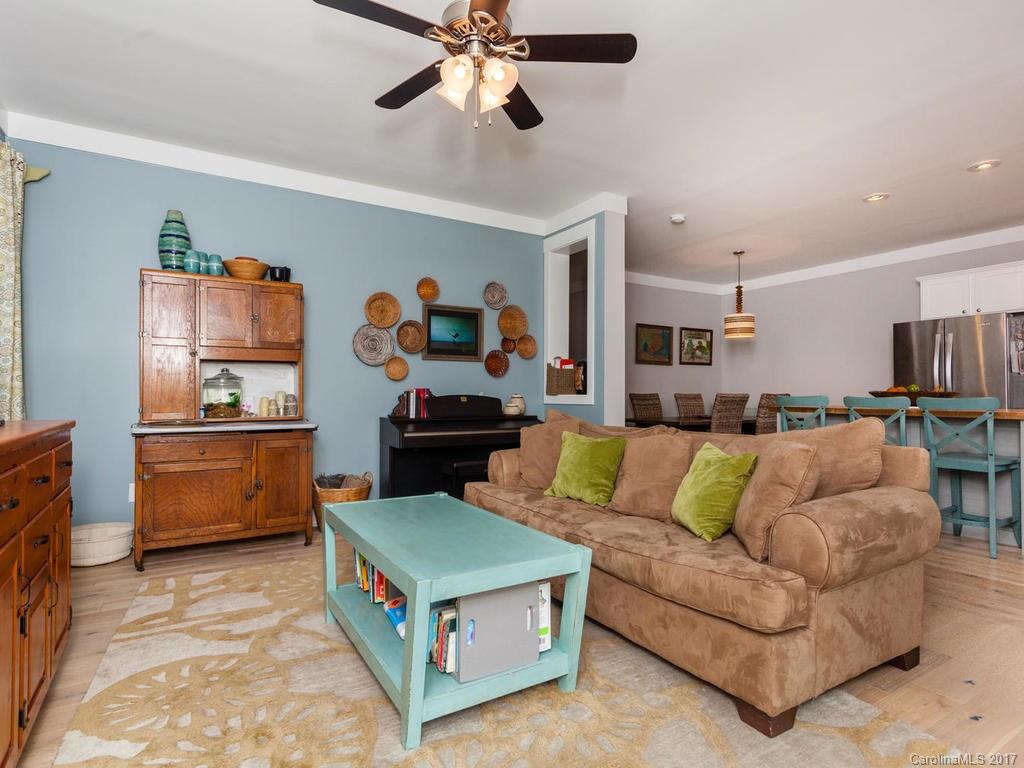 9 Maple Road Arden, NC 28704 - Photo 4 of 24 Gallery Image 4