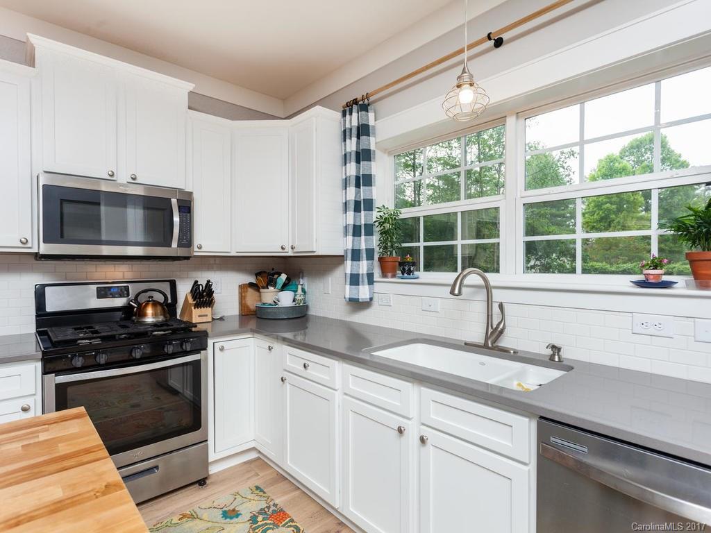 9 Maple Road Arden, NC 28704 - Photo 8 of 24 Gallery Image 8
